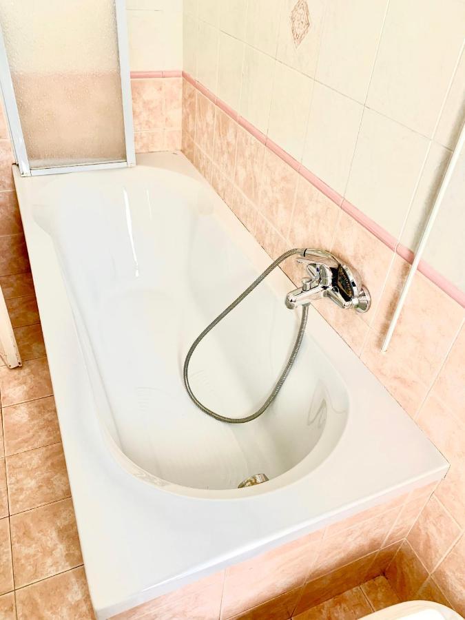 Casa Rosanna - Your Home In كومو المظهر الخارجي الصورة